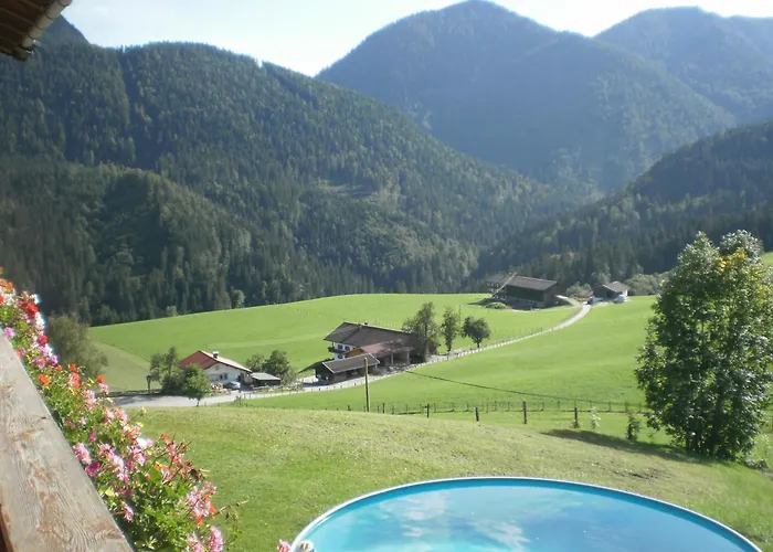 Bichlhof Riedenberg ファームステイ ティールゼー