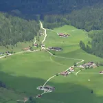 Bauernhof Bichlhof Riedenberg *
